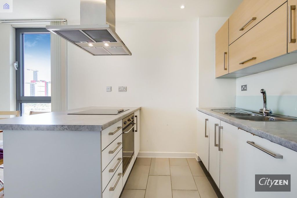 Property photo 3 of 10 Kitchen View