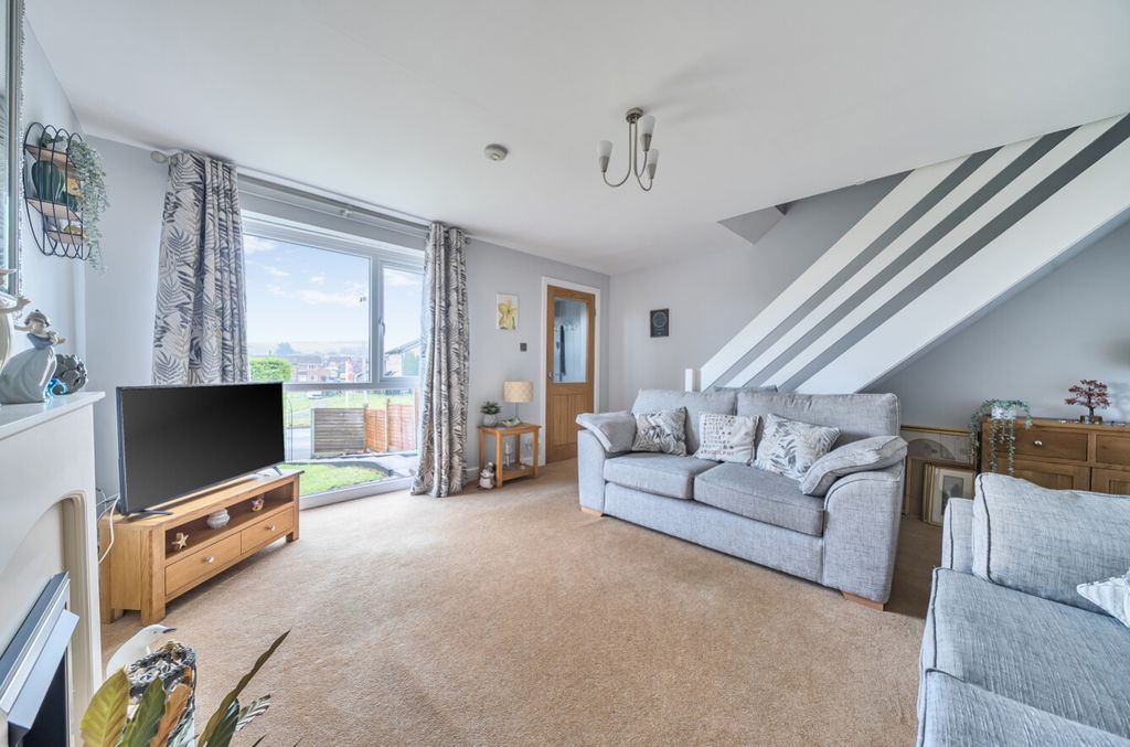 Property photo 2 of 27 1400032-23-696E35359063E