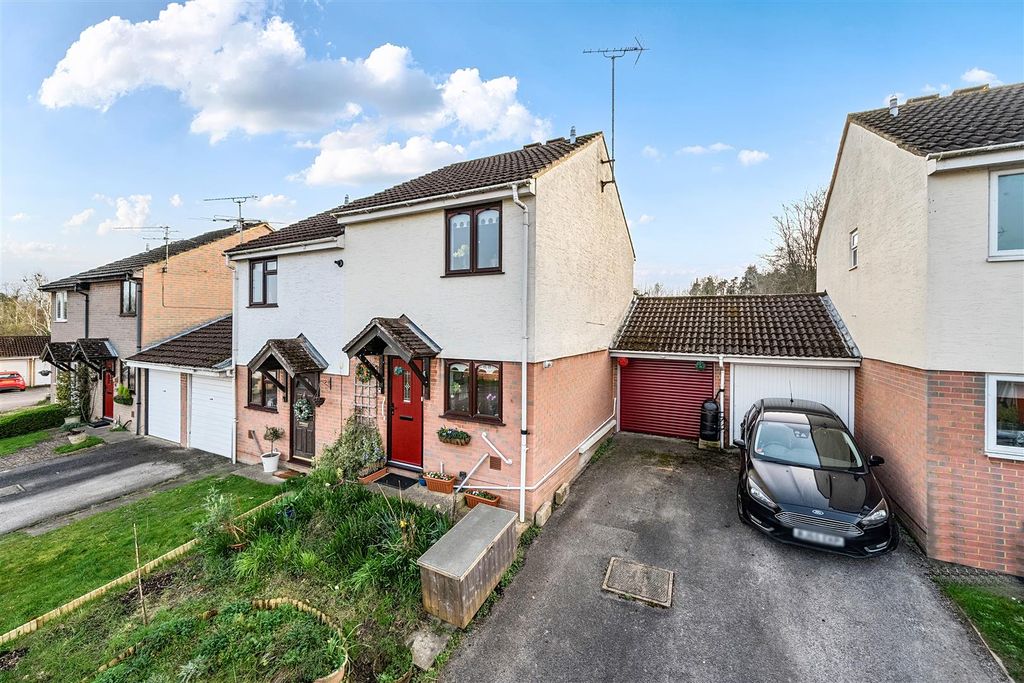 Property photo 1 of 16 1422609-6-69A9B789B2100.Jpg