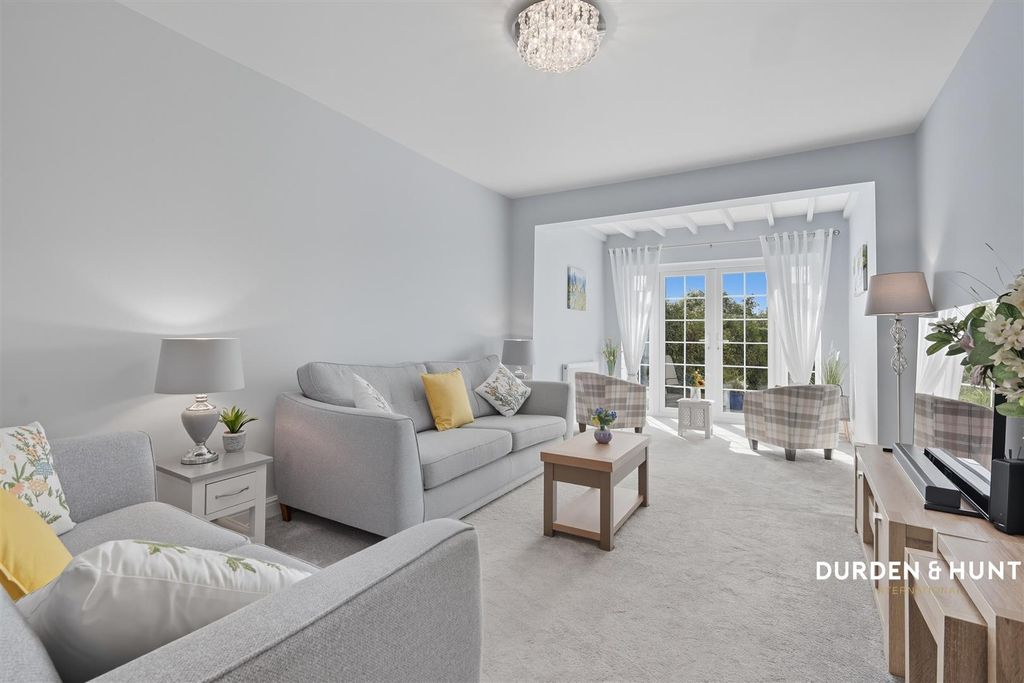 Property photo 2 of 26 Deveron Way