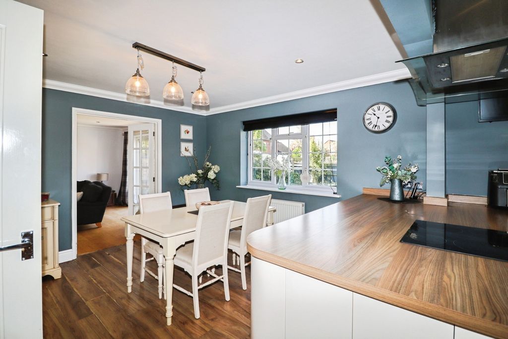 Additional image 4 of 5 bed detached house for saleNorwich Road, Dereham, Norfolk NR20