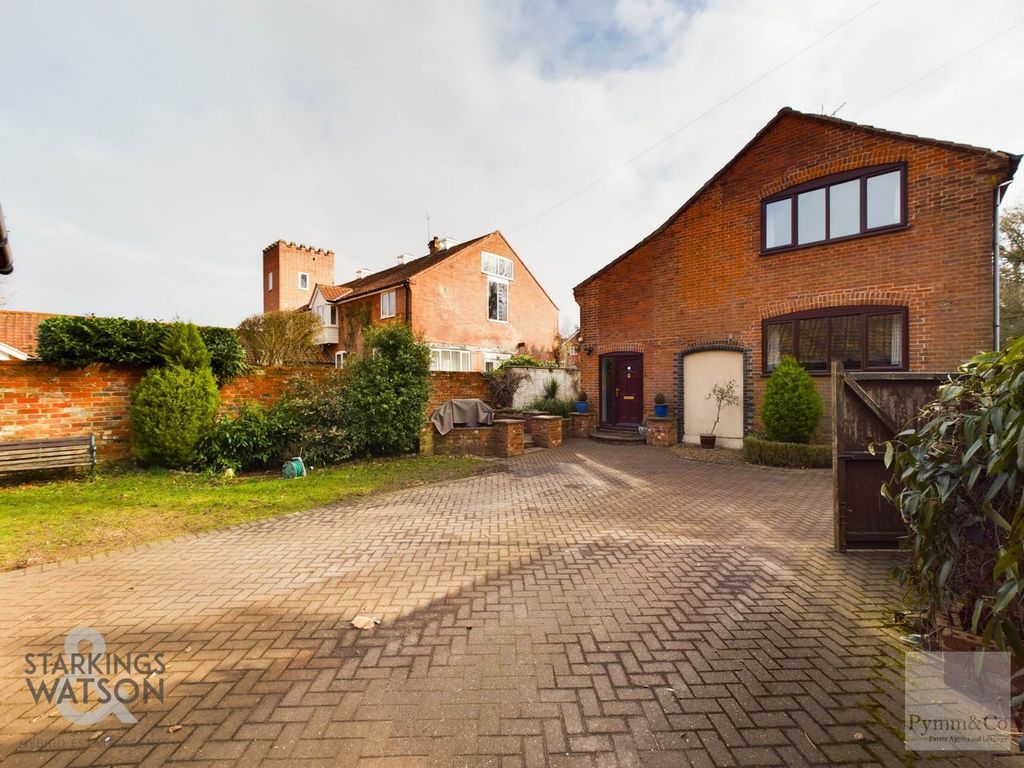Property photo 1 of 26