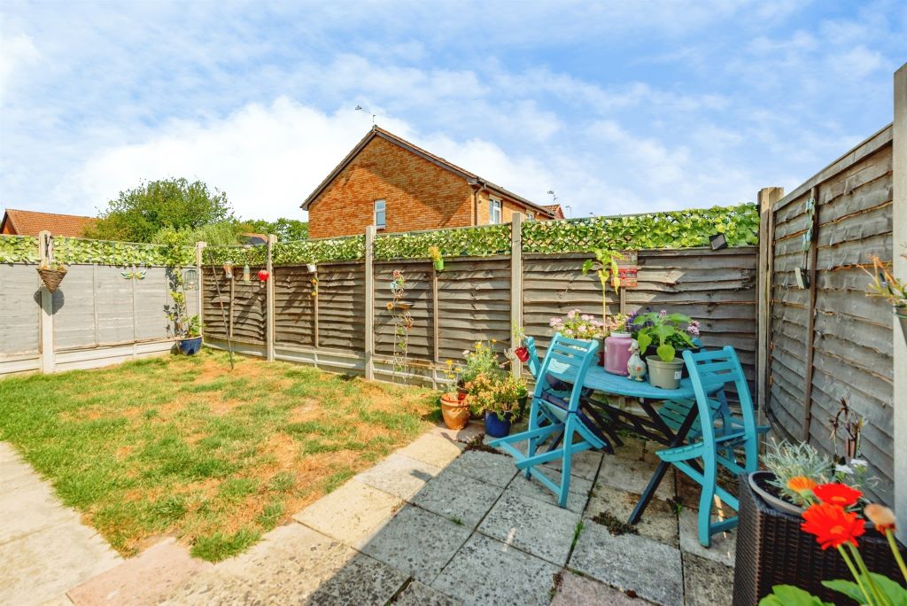 Property photo 2 of 12