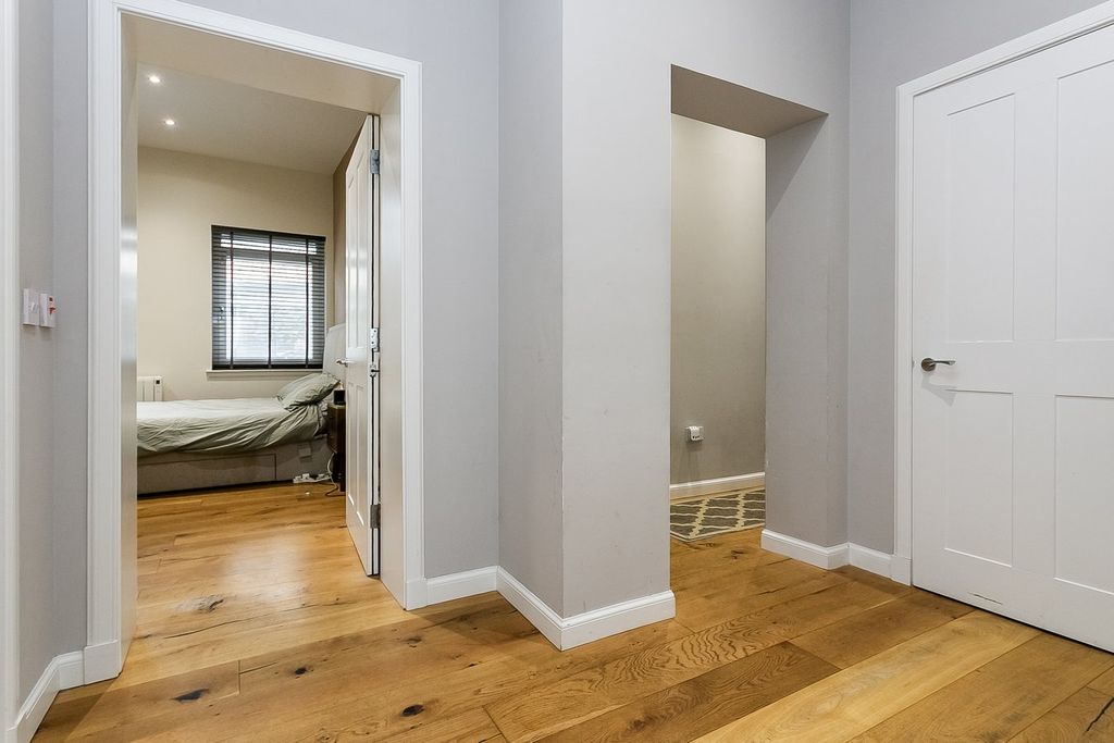 Additional image 13 of 2 bed flat for saleLower London Road, Abbeyhill, Edinburgh EH7