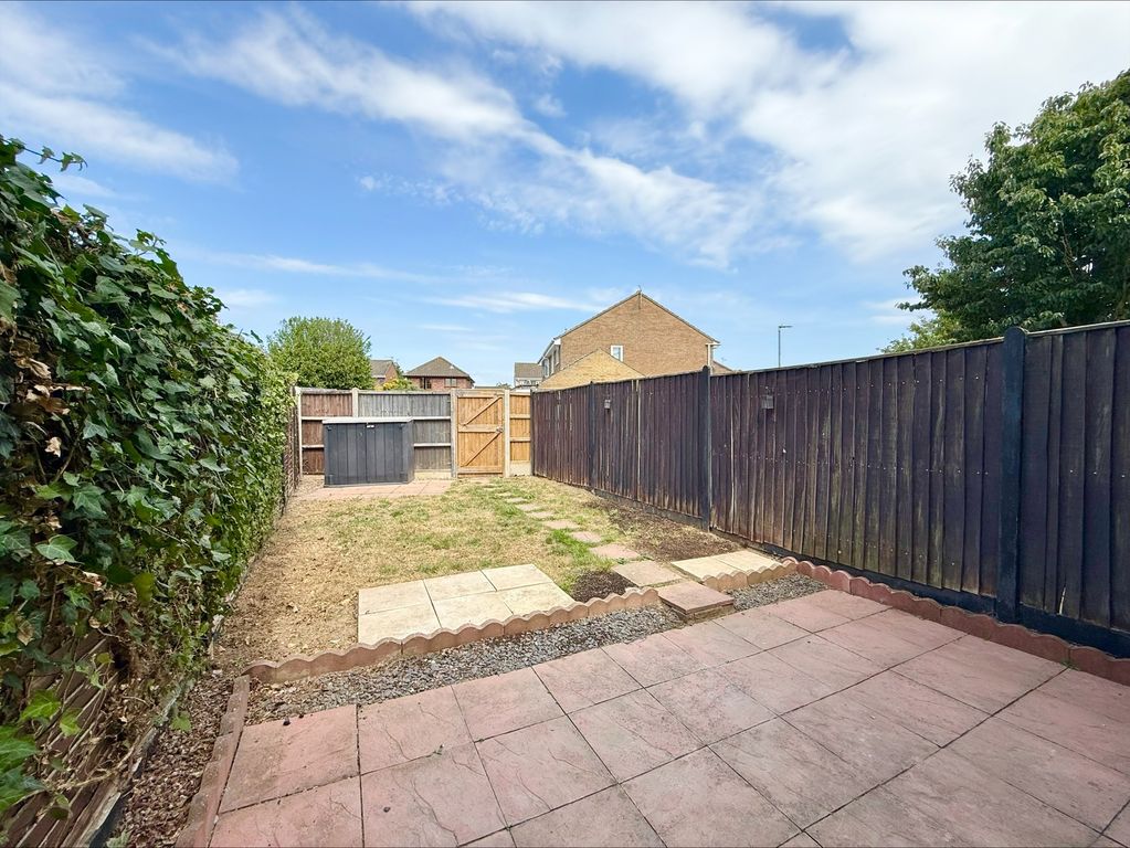 Property photo 3 of 12