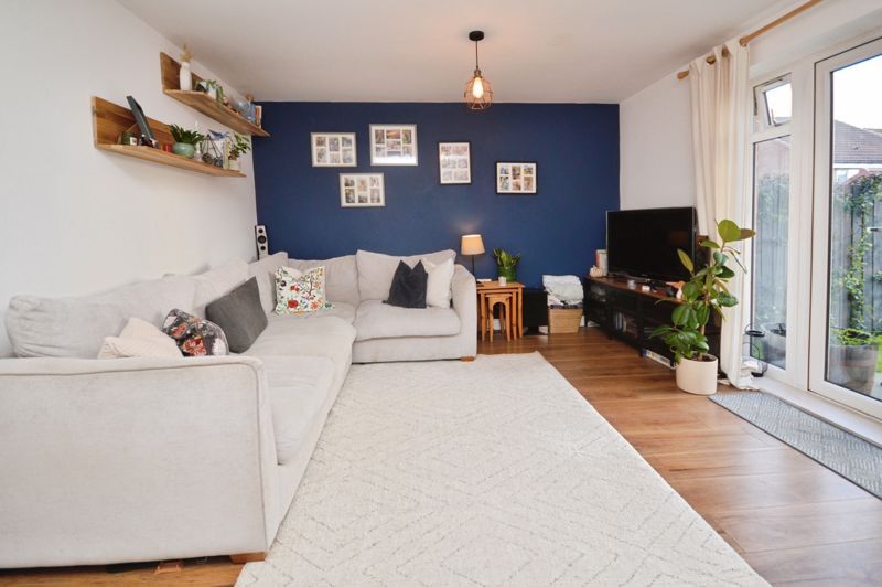 Property photo 2 of 17 Photo 18