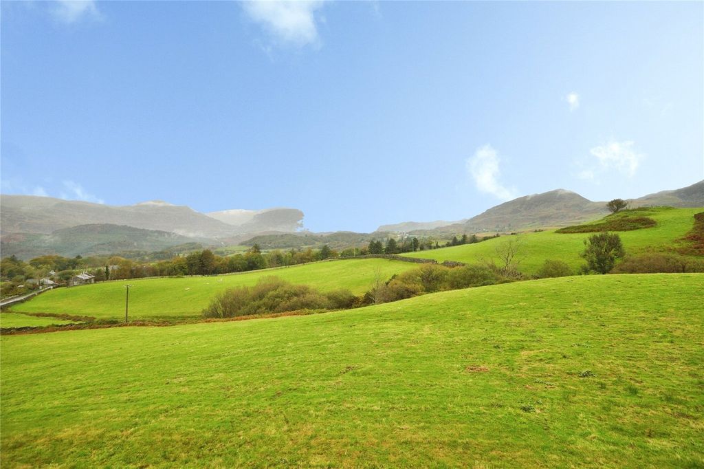 Property photo 2 of 18 Picture No. 20