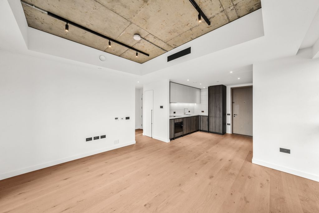 Property photo 1 of 15 Dsc_8621_High