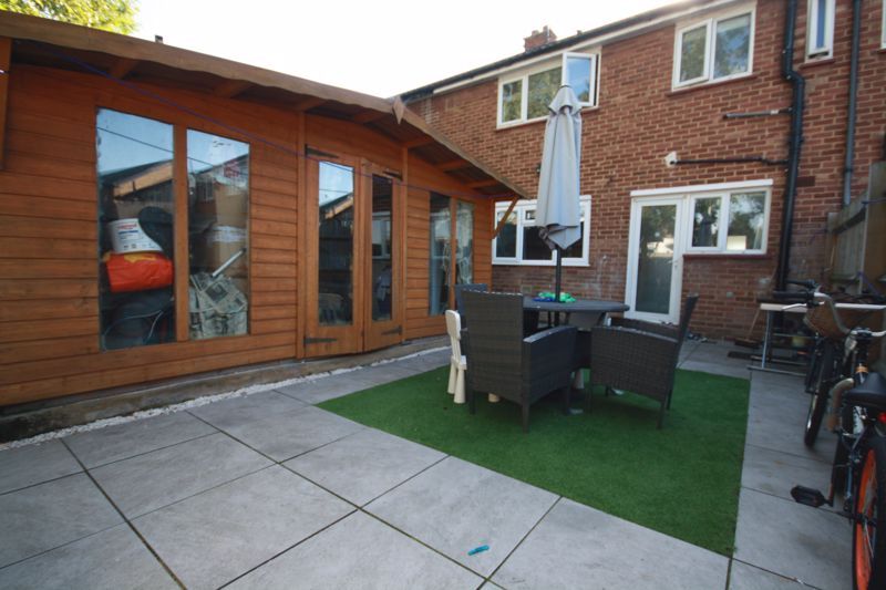 Property photo 2 of 11 Photo 2