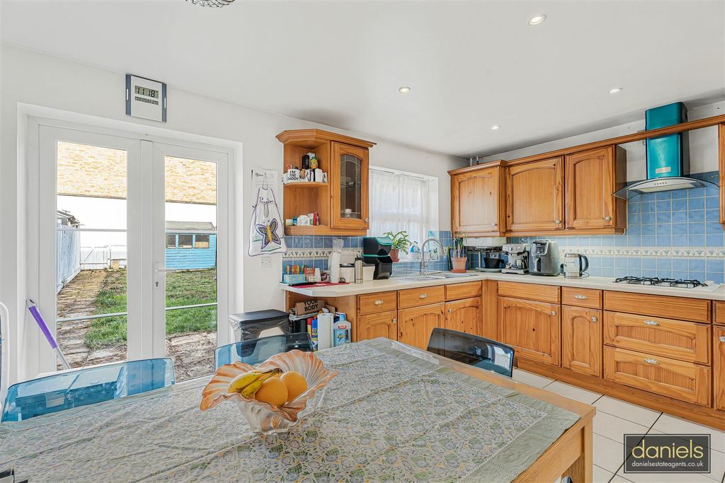Property photo 3 of 17 24_95394_Watermarked.Jpg