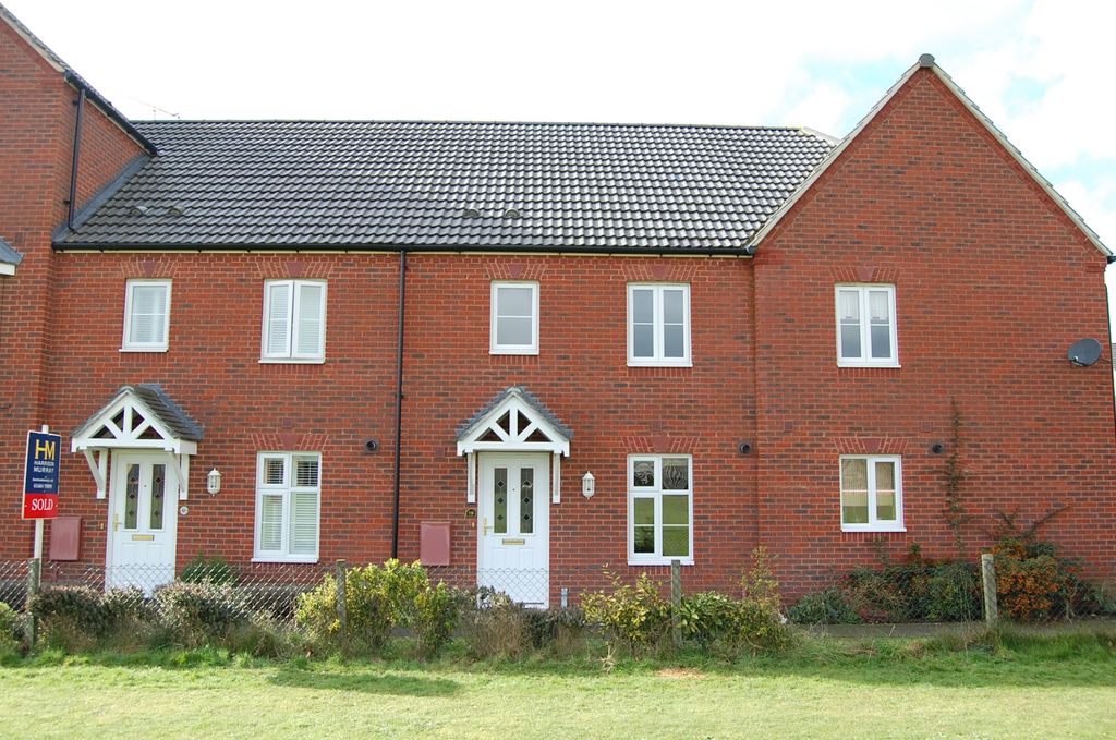 Property photo 1 of 8 Photo 8