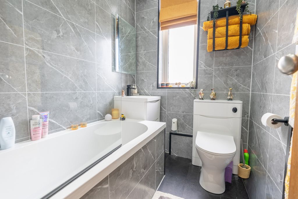 Additional image 21 of 2 bed bungalow for saleMain Street, Salsburgh ML7