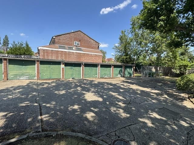 Property photo 2 of 6