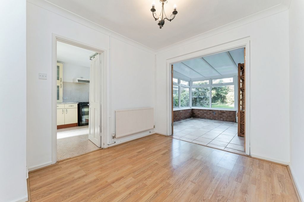 Property photo 2 of 37 Pbox-Img.Jpg