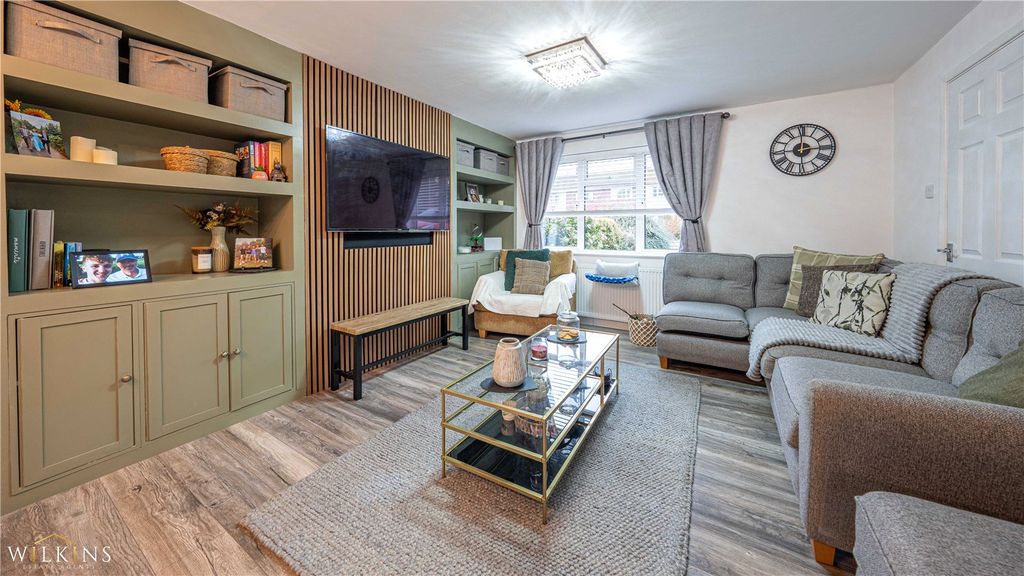 Property photo 3 of 26 Picture No. 14