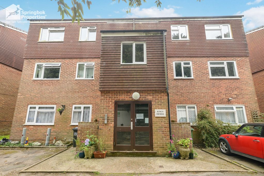 Property photo 1 of 12 Front View