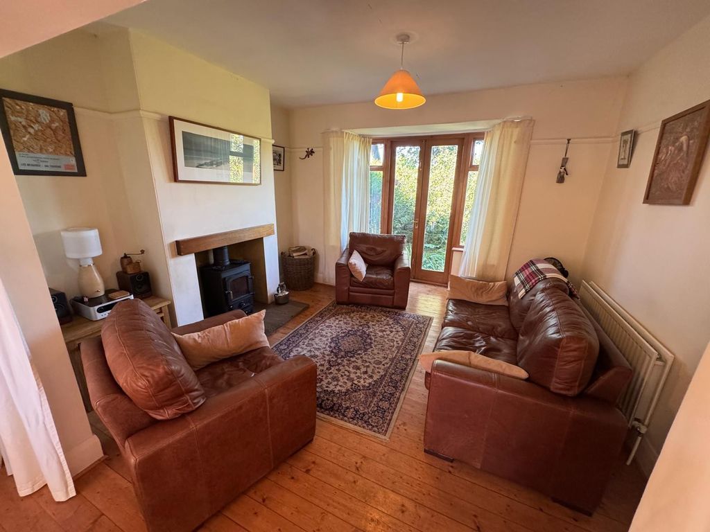 Property photo 2 of 16 Photo 10