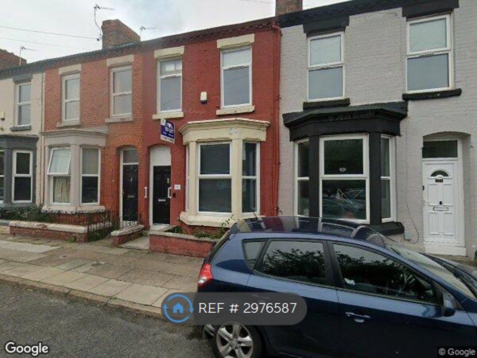 Property photo 1 of 3