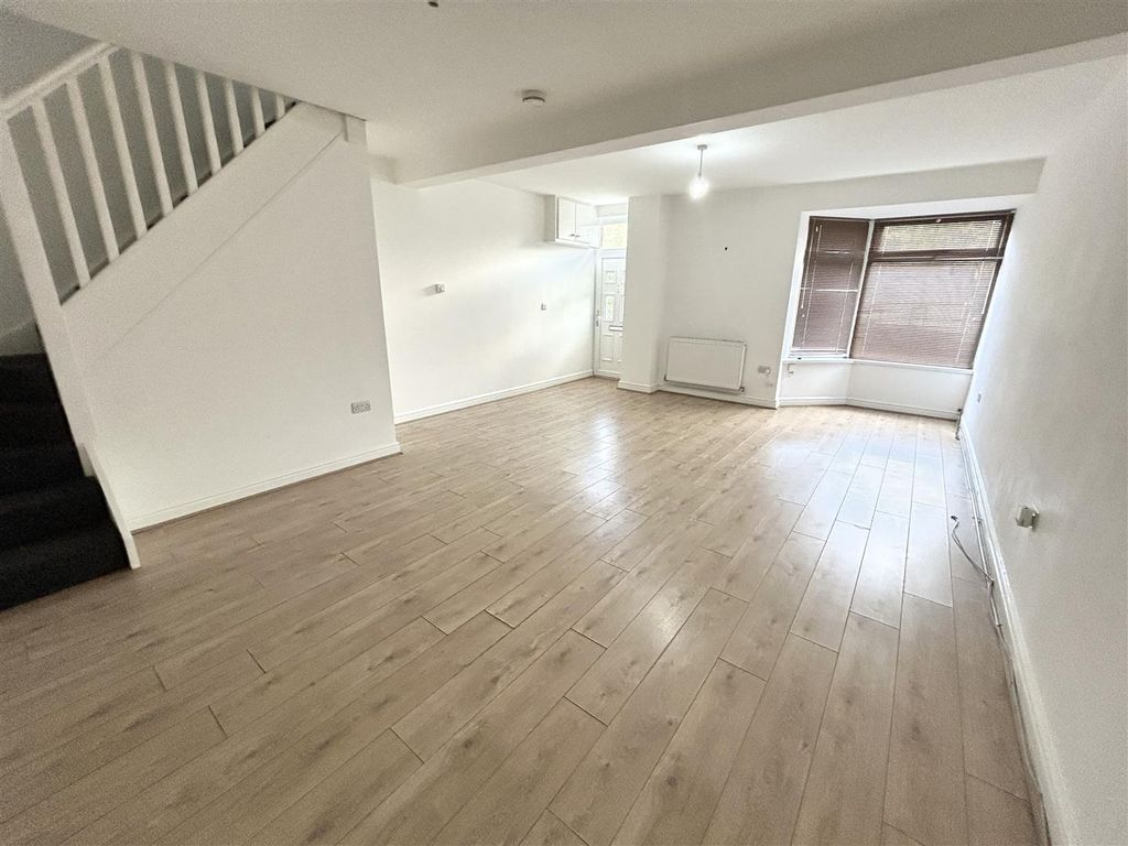 Property photo 2 of 11 Img_3091.Jpg