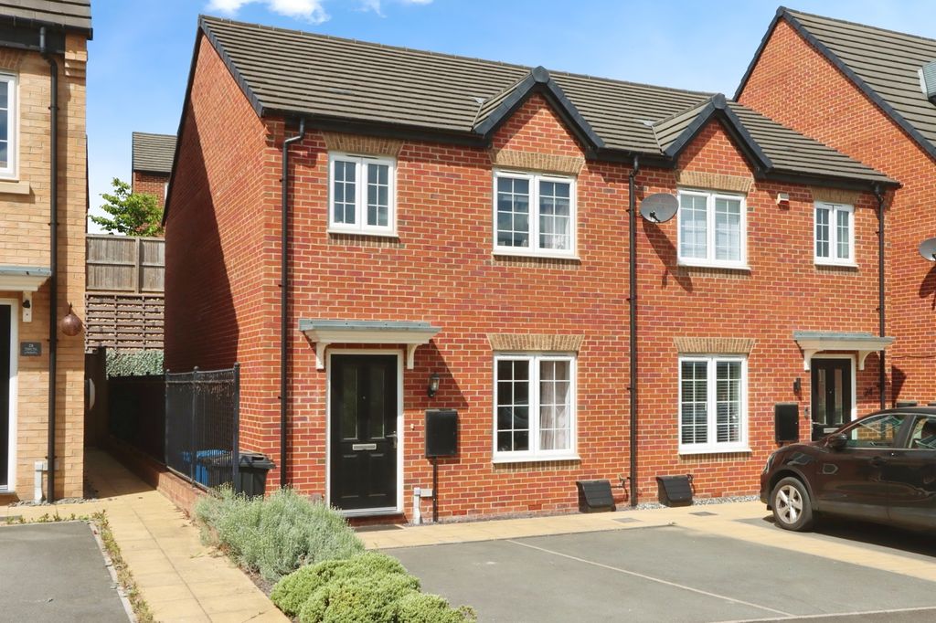 Property photo 1 of 17 Photo