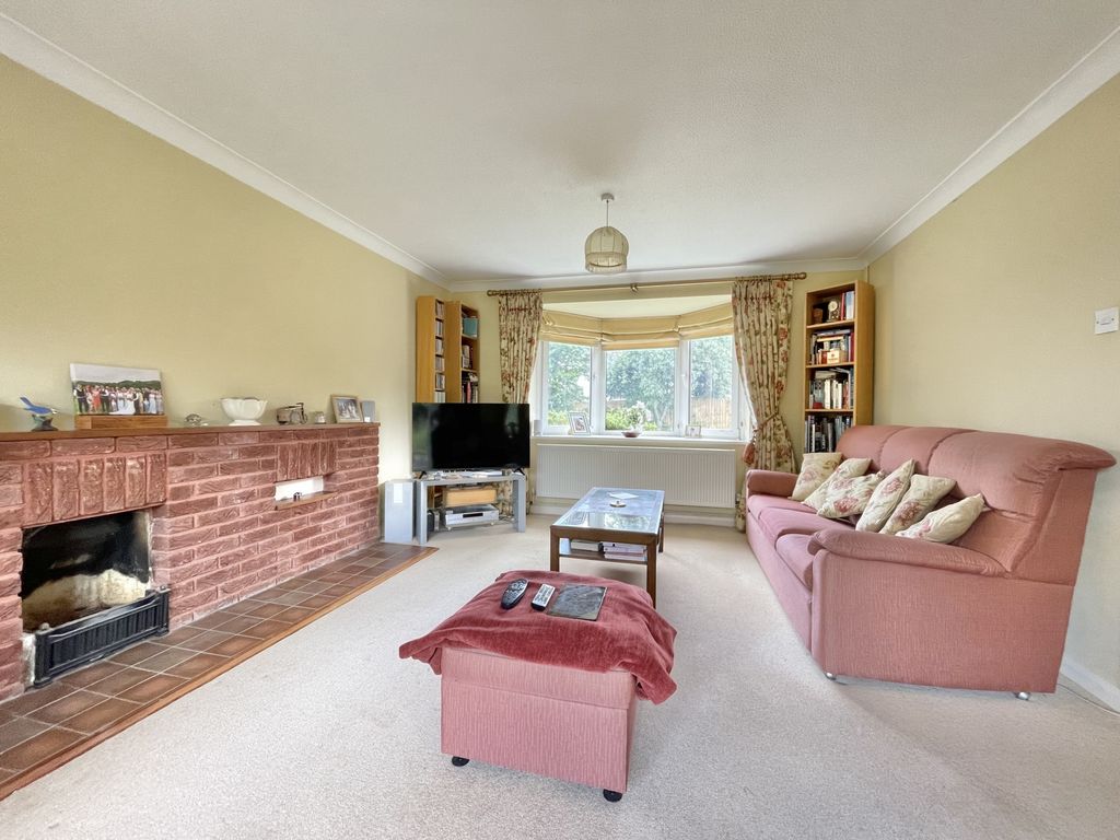 Property photo 3 of 24 Photo 6