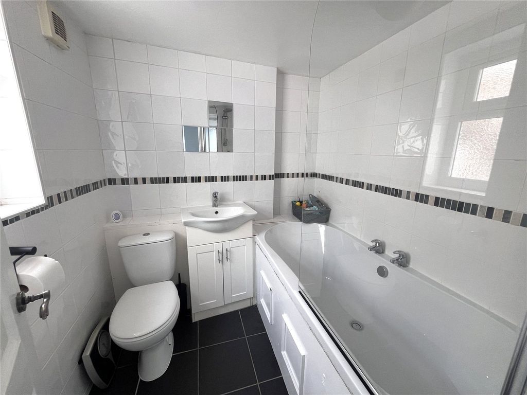 Additional image 9 of 2 bed terraced house for saleMilton Terrace, Pembroke Dock, Pembrokeshire SA72