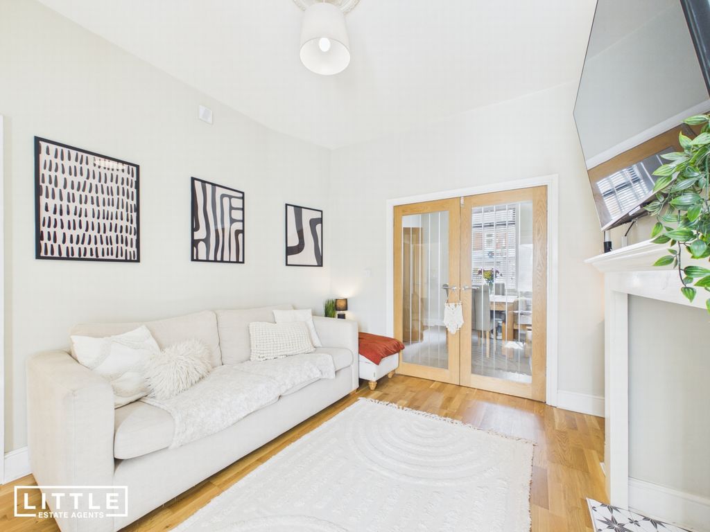 Property photo 3 of 24 Photo 6