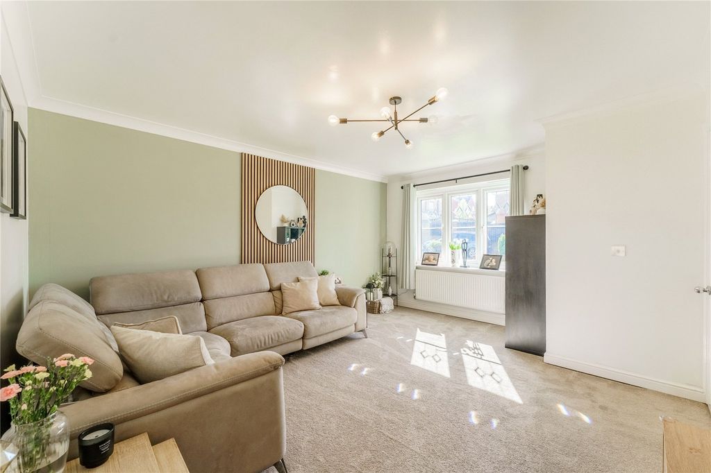 Property photo 2 of 25 Picture No. 07