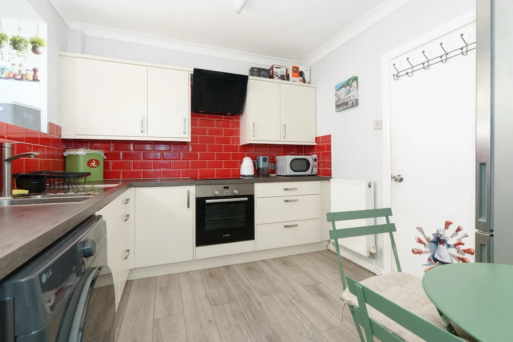 Additional image 5 of 2 bed flat for saleApartment 1, Grosvenor Court, Douglas IM2