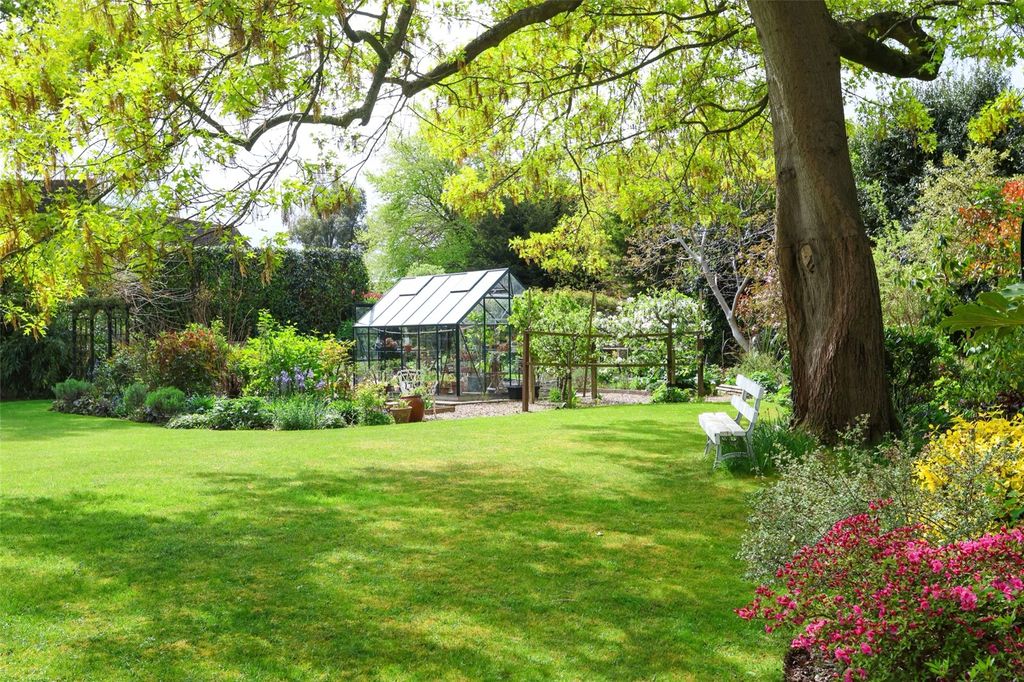 Property photo 3 of 17 Picture No. 26