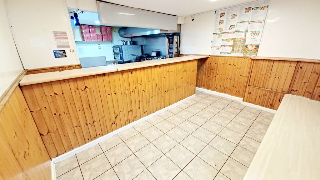 Property photo 2 of 12 20251201_141204