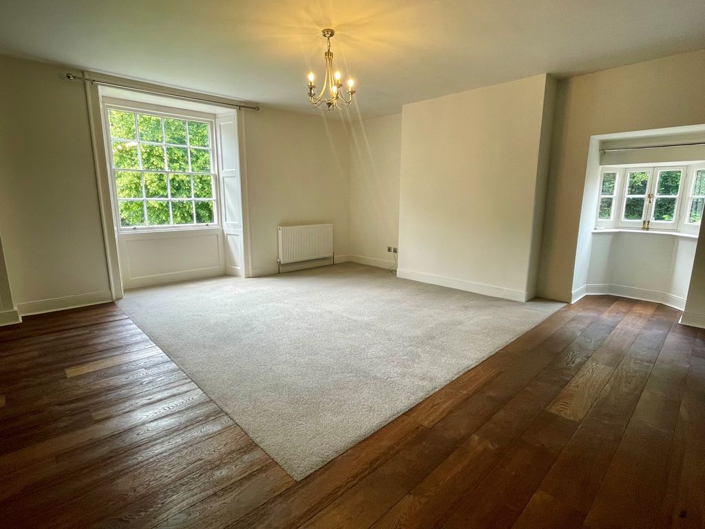 Property photo 2 of 8 Living Room