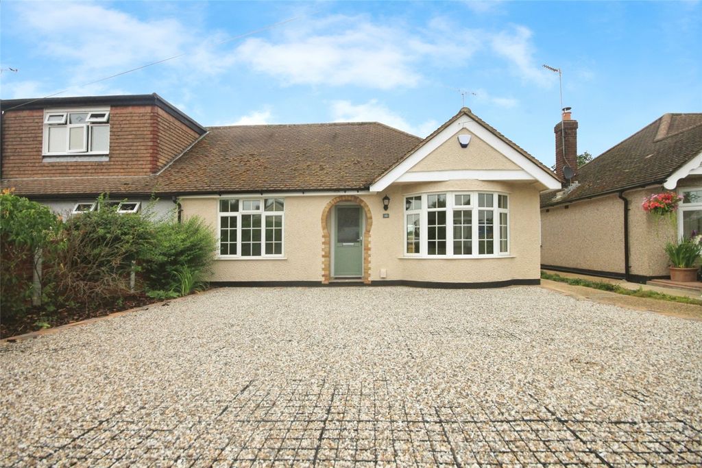 Property photo 1 of 17 Front