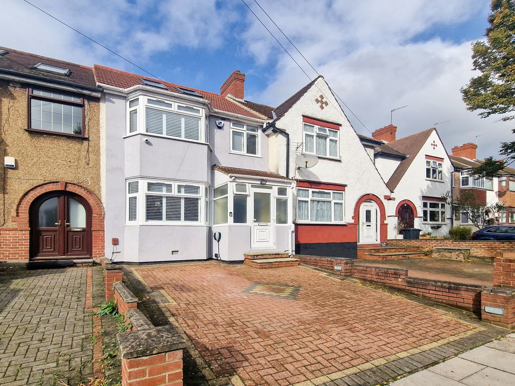 Property photo 1 of 17