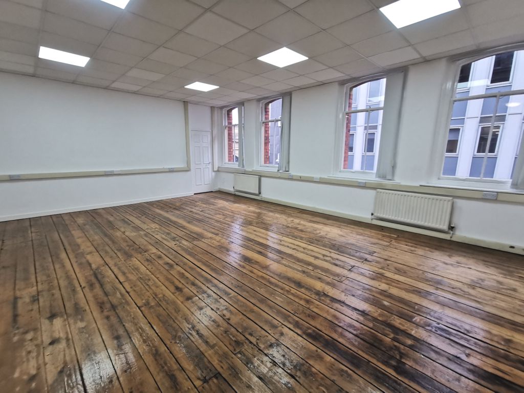 Property photo 1 of 3