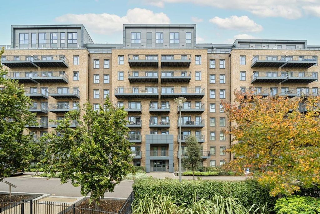 Property photo 1 of 4