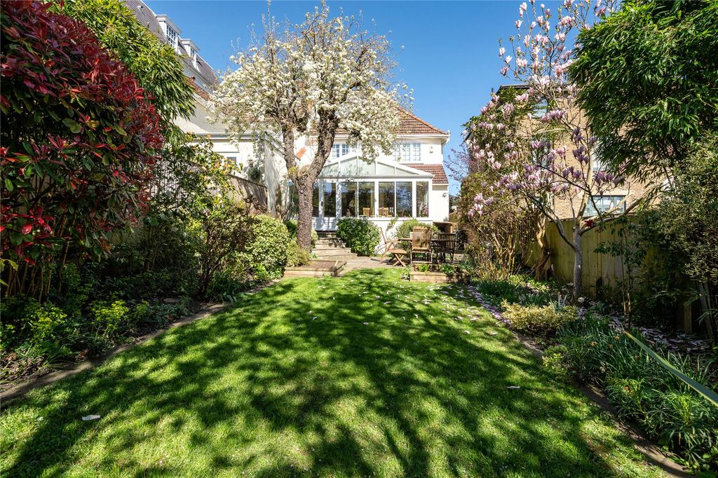 Property photo 1 of 15 Picture No. 19
