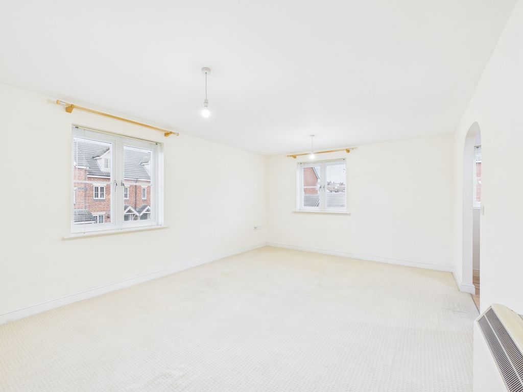 Property photo 2 of 11 Cam02637G0-Pr0015-Still001