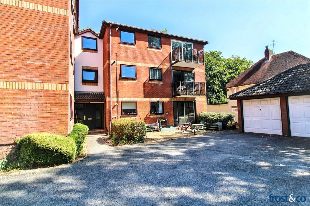 Property photo 1 of 14 Blair Court