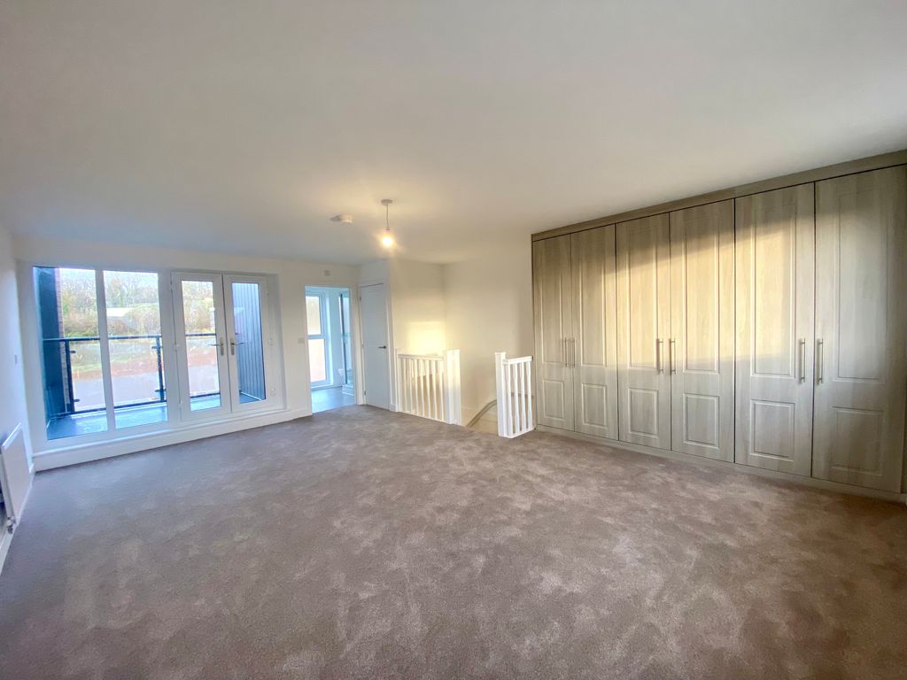 Property photo 1 of 18 7