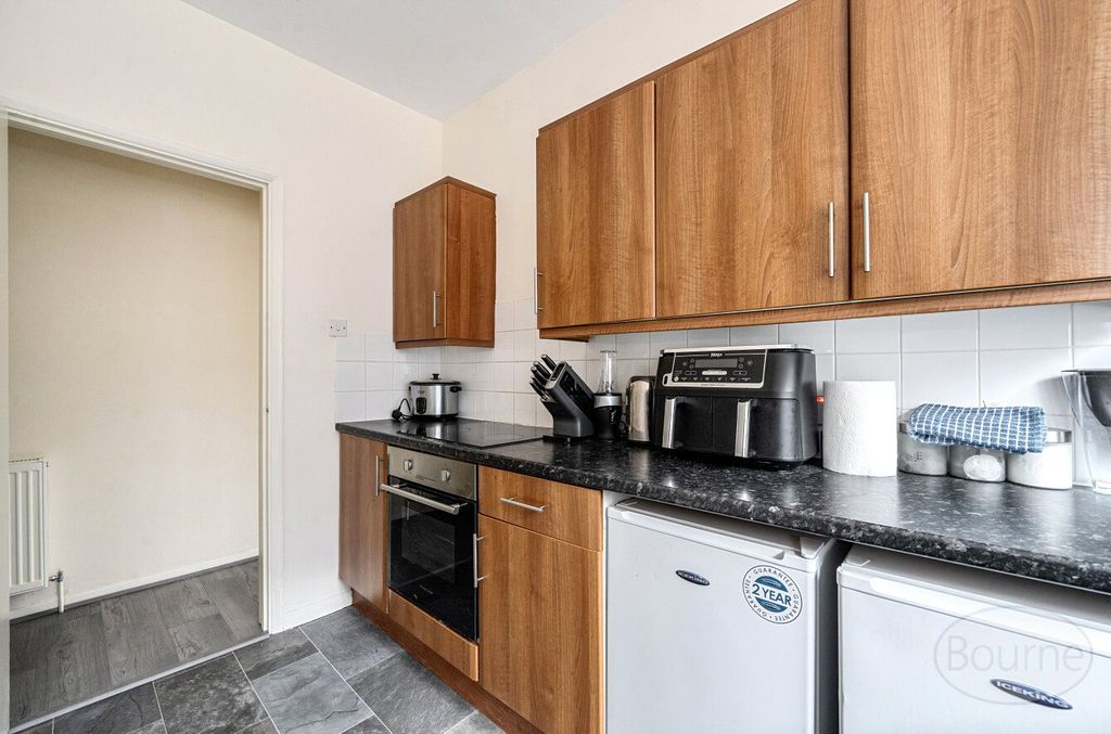 Property photo 3 of 6 ba39F86E-8063-4Ac...