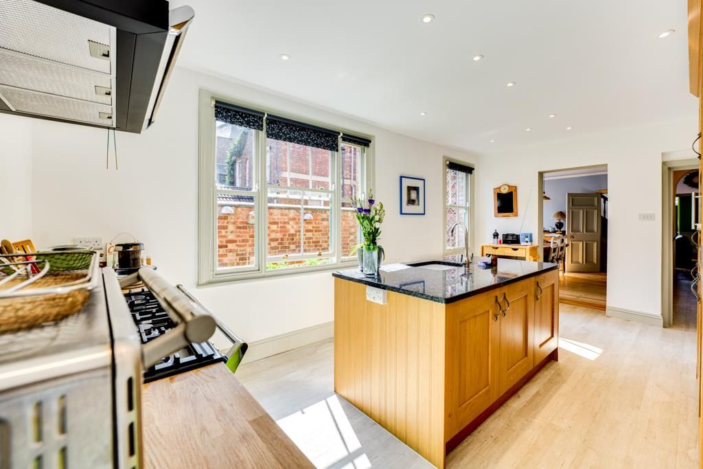 Property photo 3 of 73 41 Headlands, Kettering-31.Jpg