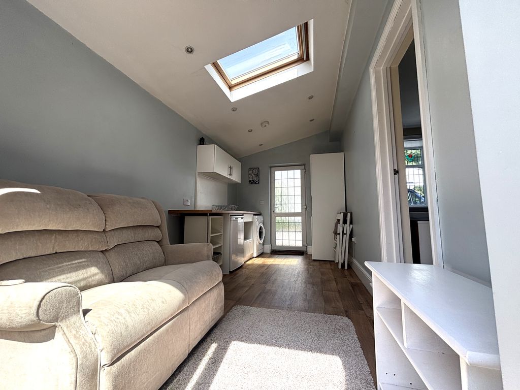Property photo 2 of 5 Living Space