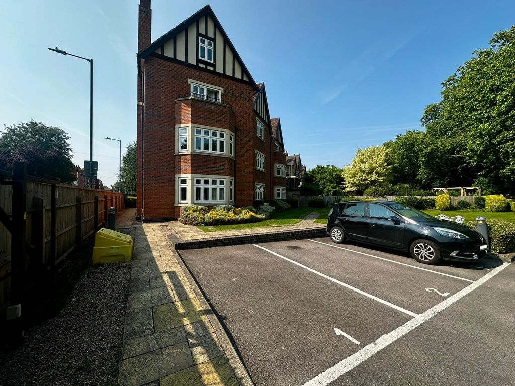 Property photo 2 of 2