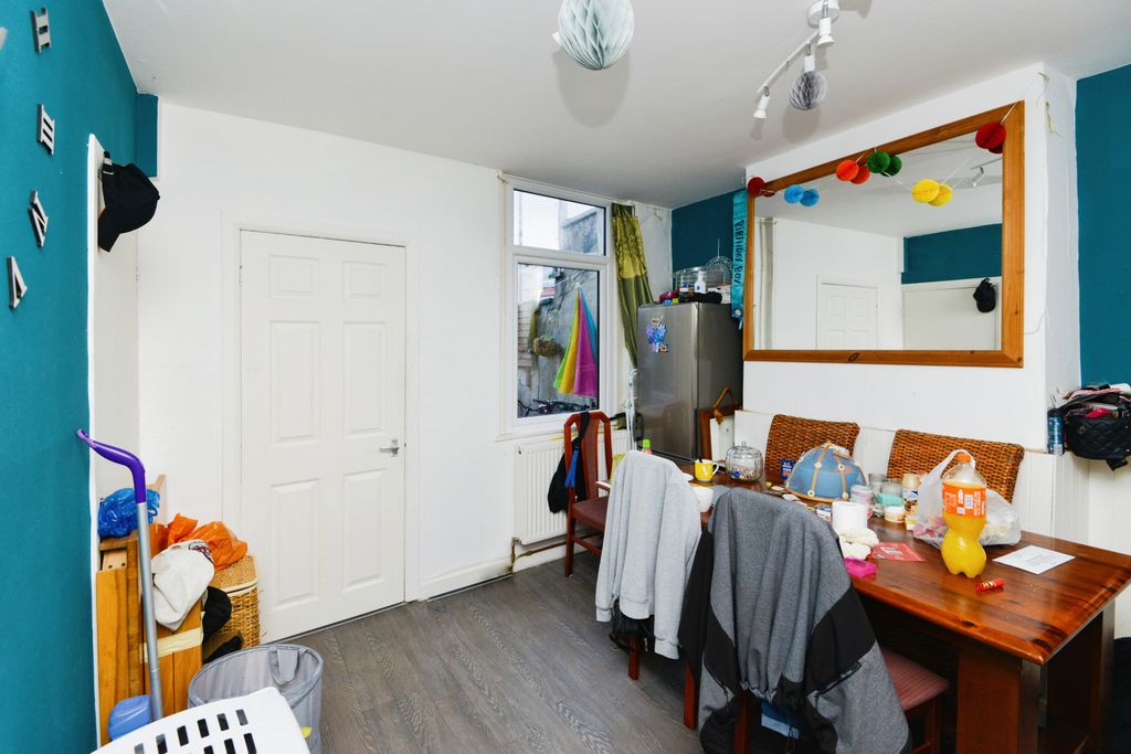 Property photo 3 of 15 Reception Two