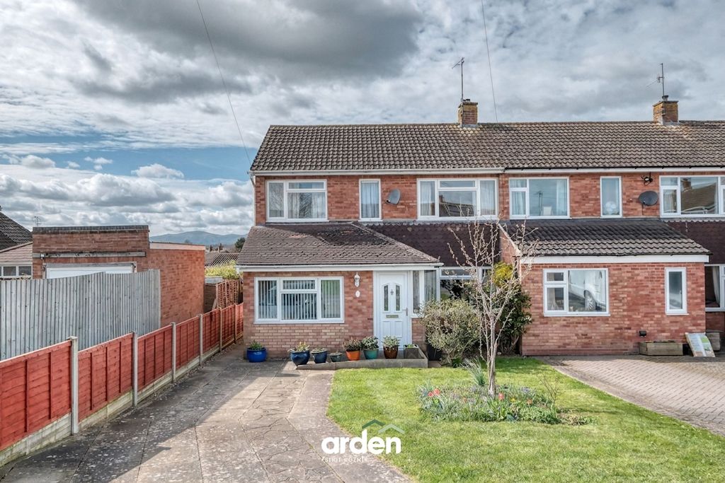 Property photo 1 of 13