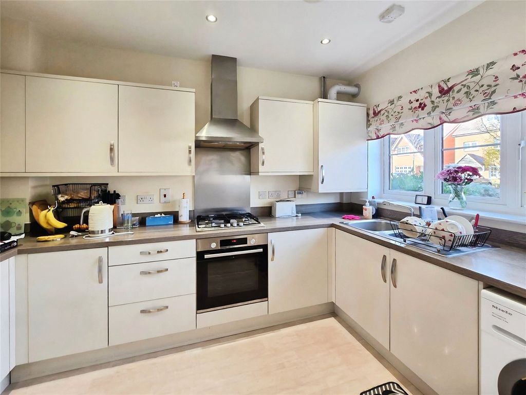 Property photo 2 of 11 Picture No. 05