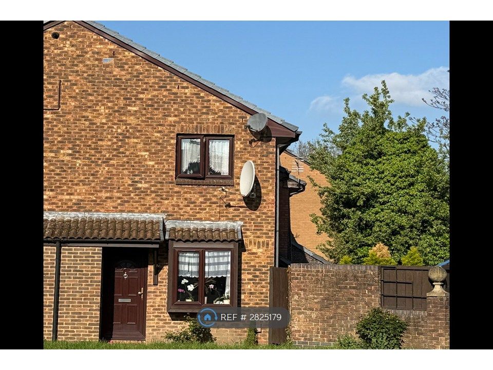 Property photo 1 of 18 Front
