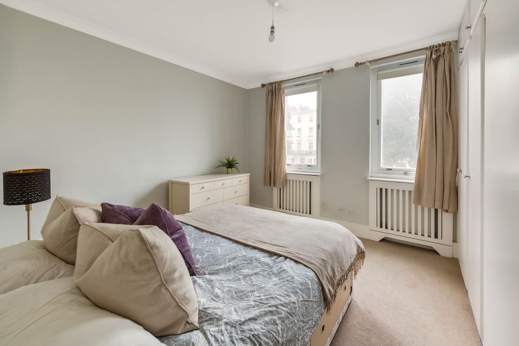 Property photo 2 of 5