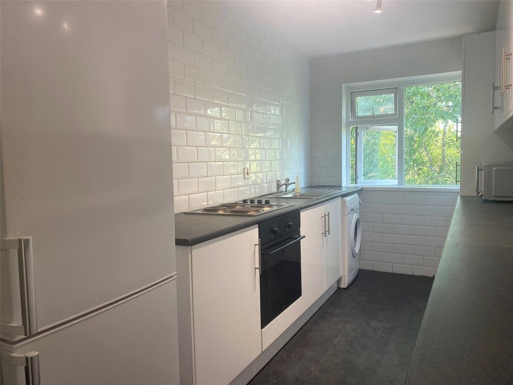 Property photo 3 of 10 Picture No. 06